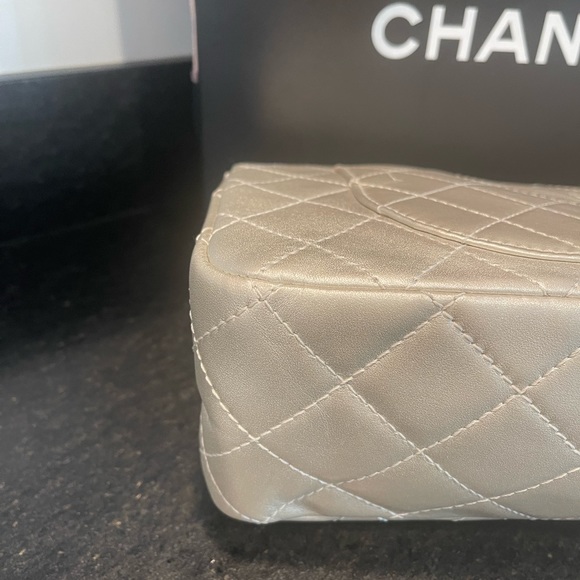 ⭐️ CHANEL ⭐️ jumbo flap bag. - Picture 12 of 16